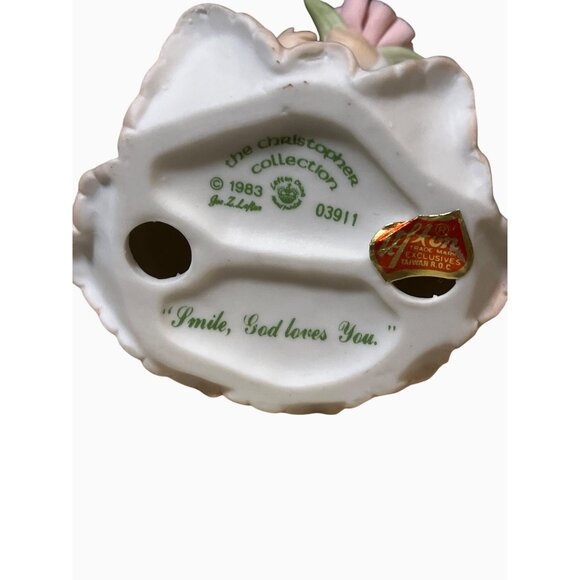 Lenox Precious Moments January Girl Figurine "Smile God Loves You" 1983 - Picture 9 of 10